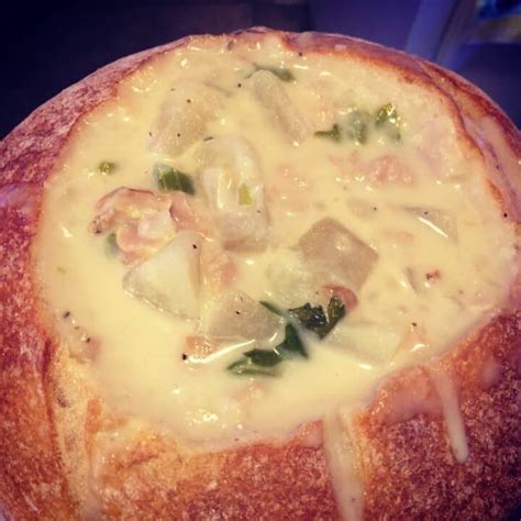 instant-pot-new-england-clam-chowder-pressure-luck image