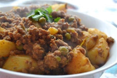 mince-curry-fatima-sydow-cooks image