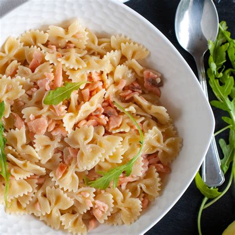 healthy-smoked-salmon-pasta-recipe-your-guardian image