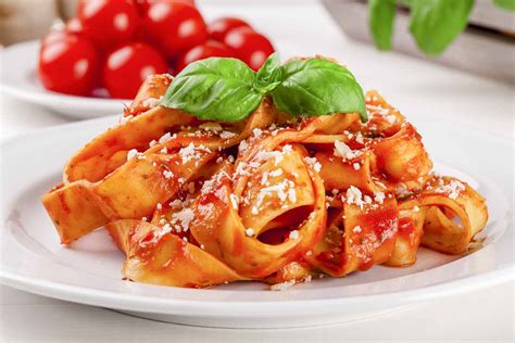 fettuccine-pasta-recipe-in-tomato-basil-sauce image