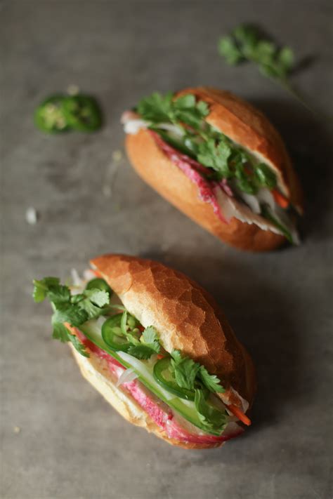 bnh-m-recipe-vietnamese-sandwiches-w-pork-belly image