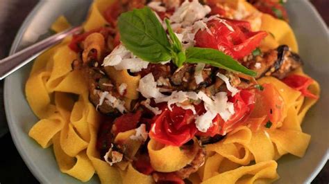 sicilian-eggplant-and-pepper-ragu-and-pappardelle image