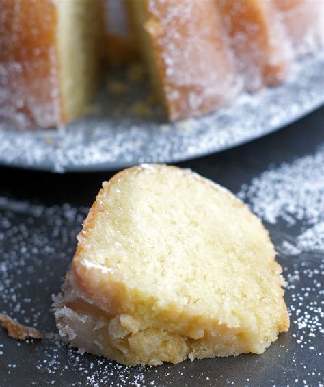 kentucky-butter-cake-5-boys-baker image