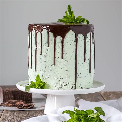 mint-chocolate-chip-cake-liv-for-cake image