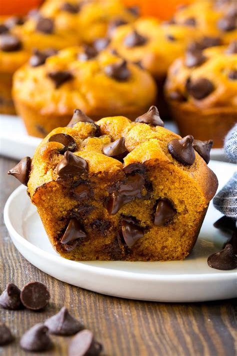 pumpkin-chocolate-chip-muffins image