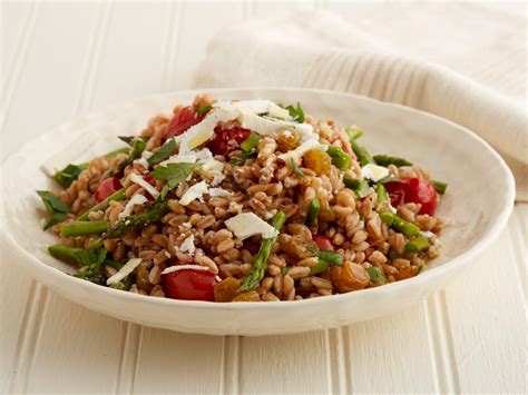 15-best-farro-salad-recipes-recipes-dinners-and-easy image