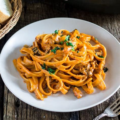 one-pot-creamy-fettuccine-with-spicy-sausage image