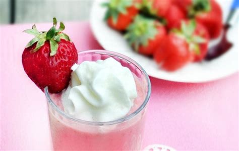 super-thick-strawberry-milkshake-chocolate-covered image