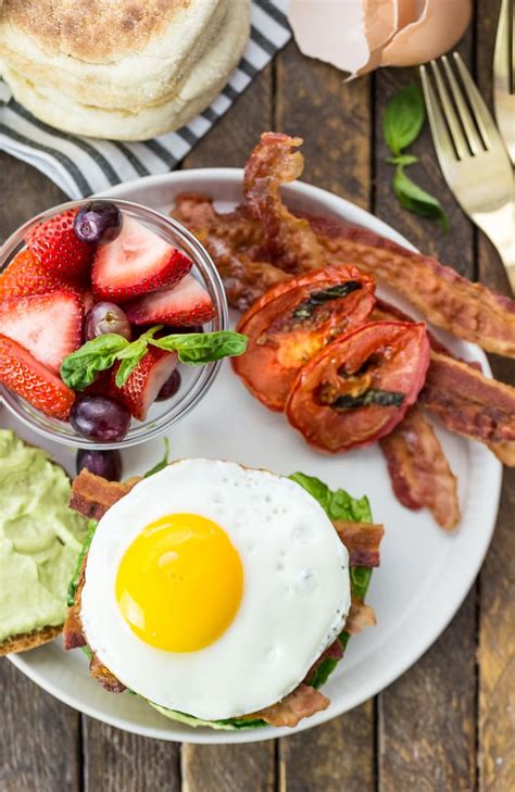 the-ultimate-breakfast-blt-sandwich-recipe-the-cookie image
