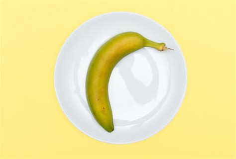 how-to-ripen-bananas-quickly-in-less-than-30 image
