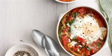baked-eggs-with-spinach-and-tomato-recipe-country image