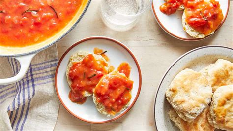 tomato-gravy-recipe-southern-living image