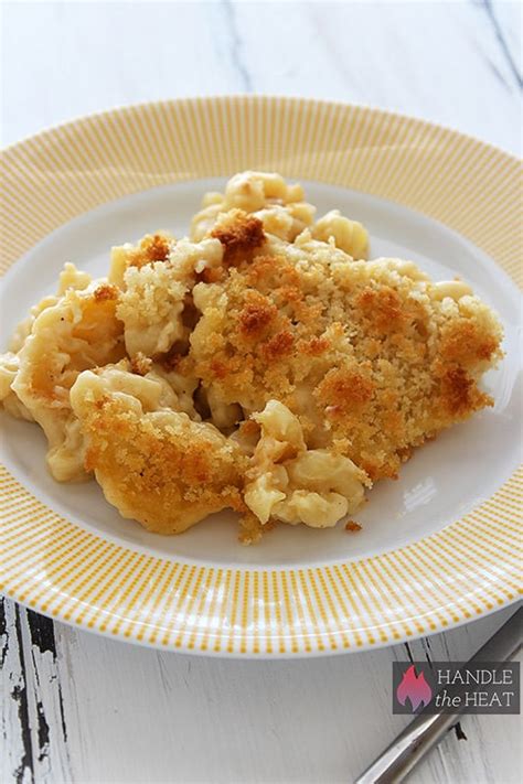 ultimate-baked-macaroni-cheese-recipe-handle-the image