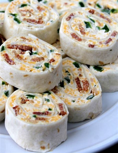 jalapeno-popper-pinwheels-love-to-be-in-the-kitchen image