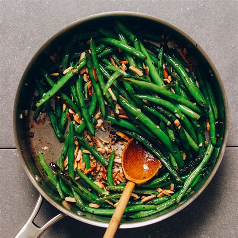 1-pan-garlicky-green-beans-with-slivered image