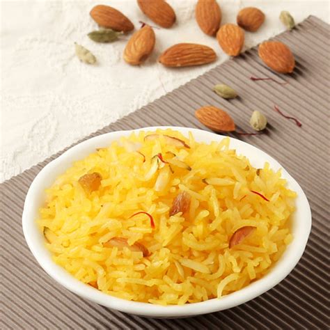meethe-chawal-punjabi-sweet-yellow-rice-step-by image
