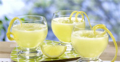 10-best-non-citrus-fruit-drinks-recipes-yummly image