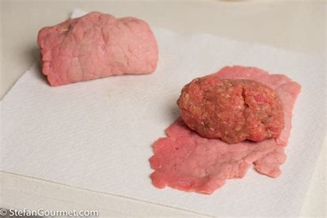 involtini-di-vitello-stuffed-veal-bundles-stefans image