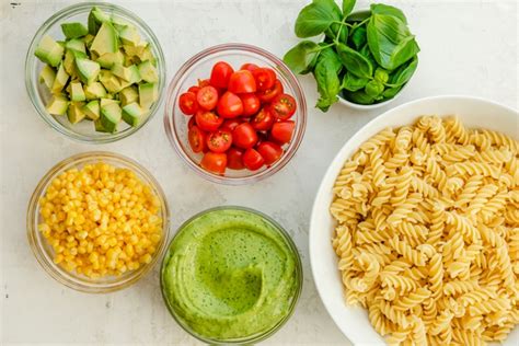 creamy-avocado-pasta-salad-feelgoodfoodie image