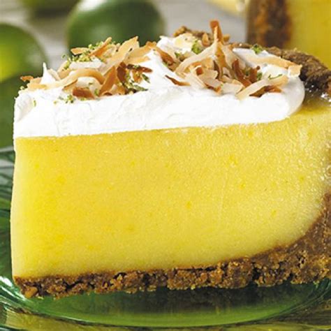 key-lime-pie-with-gingersnap-crust-crisco image
