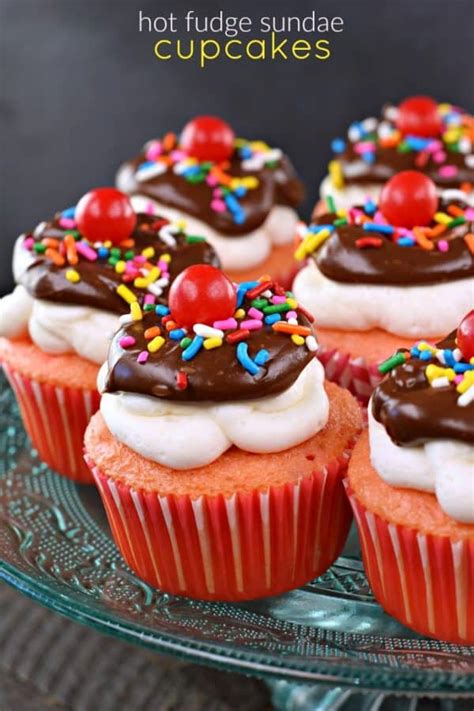 hot-fudge-sundae-cupcakes-recipe-shugary-sweets image