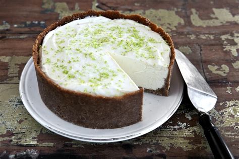 frozen-lime-cheesecake-recipes-for-food-lovers image