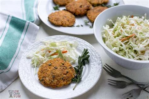 keto-salmon-patties-or-cakes-with-canned-meat-low image