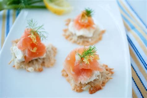smoked-salmon-crisps-healthy-balance image