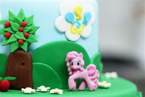 my-little-pony-cake-nerdy-nummies-rosanna-pansino image