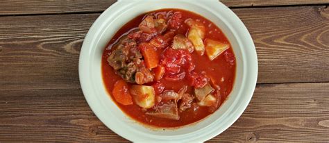 tomato-bredie-traditional-stew-from-south-africa image