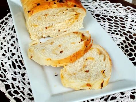 onion-cheese-yeast-bread-recipe-restless-chipotle image