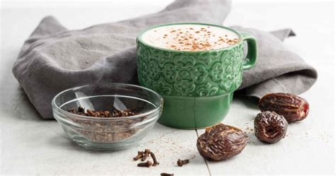 chai-tea-recipe-without-the-caffeinated-tea-dr-axe image