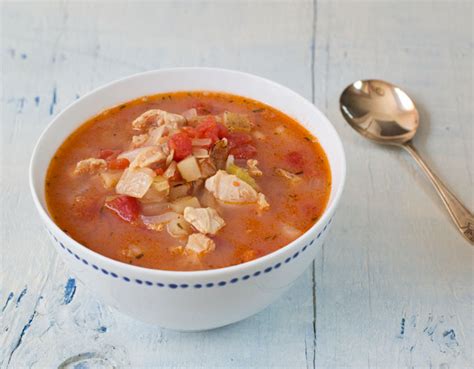quick-and-easy-manhattan-clam-chowder-thecookful image