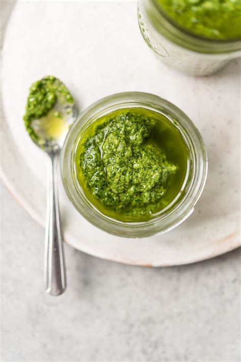 5-minute-easy-spinach-pesto-life-is-but-a-dish image