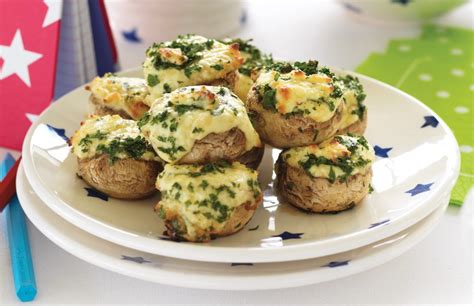baked-cheesy-mushrooms-healthy-food-guide image