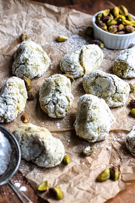 italian-pistachio-cookie image