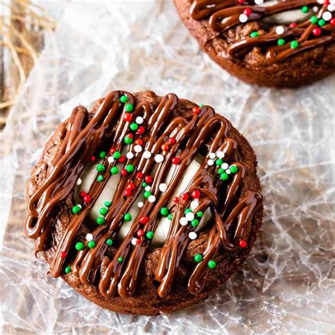 hot-chocolate-brownies-bake-eat-repeat image