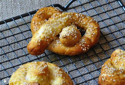 gluten-free-soft-pretzels-amazing-with-1-rated-gfjules image