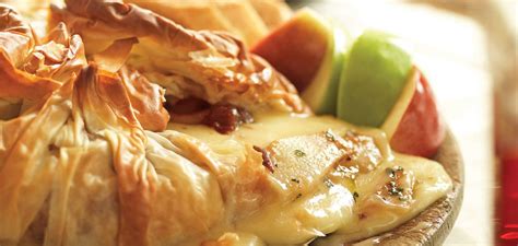 phyllo-wrapped-camembert-with-caramelized-pears image