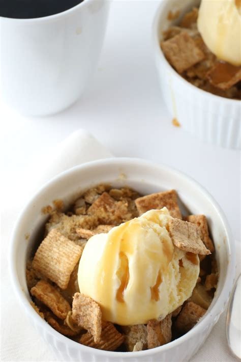 apple-crisp-with-a-cinnamon-toast-crunch-topping-the image