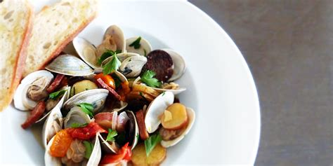 steamed-clams-in-wine-with-chorizo-no-fail image