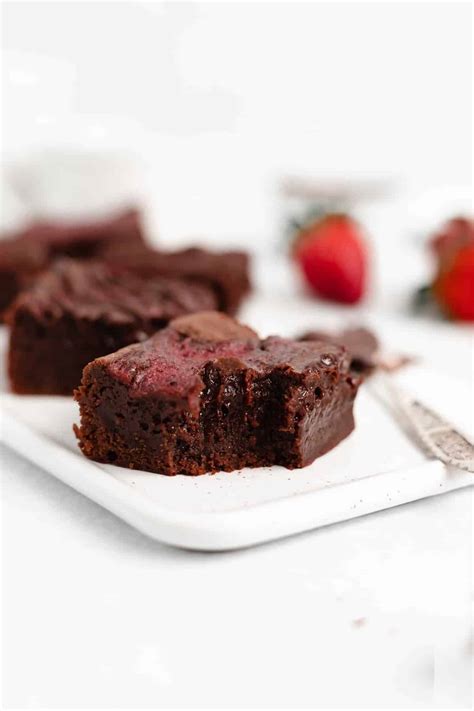 strawberry-swirl-fudge-brownies-baked-ambrosia image