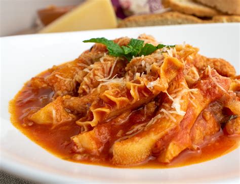 italian-tripe-recipe-roman-style-piatto image