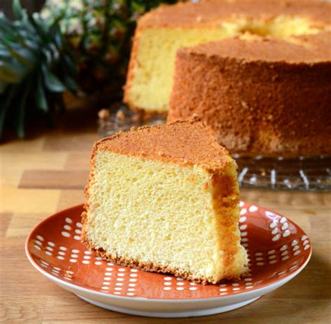 pineapple-sponge-cake-baking-bites image