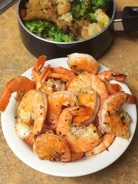 spicy-pan-grilled-shrimp-recipe-and-preparation image