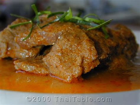 beef-panang-recipe-thaitablecom image