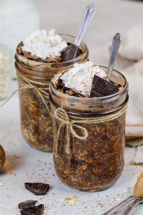 chocolate-overnight-oats-delicious-healthy image