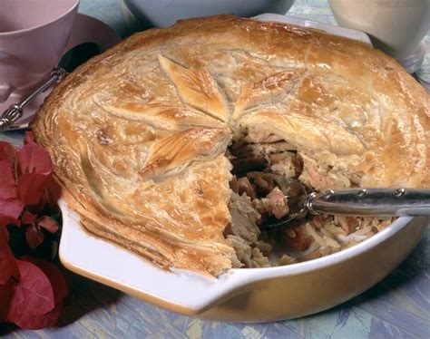 chicken-and-vegetable-pie-healthy-food-guide image