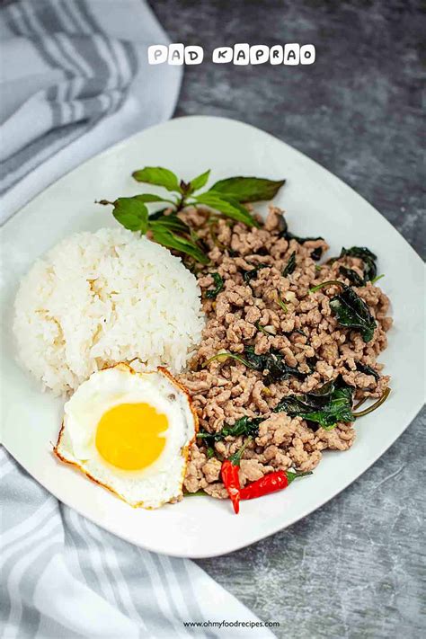 thai-pad-ka-prao-holy-basil-stir-fry-oh-my-food image