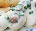 chicken-breasts-in-white-wine-sauce-tesco-real-food image
